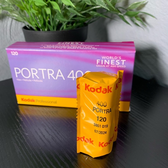 Kodak Portra 400 Camera Film - Picture 2 of 4